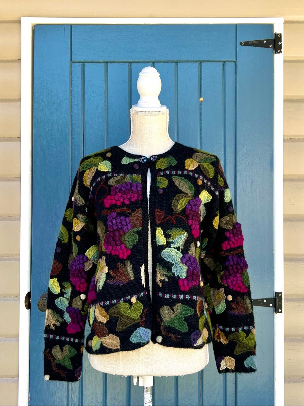 Vintage Black Chunky Knit Cardigan with 3D Grapes Women’s Size Medium